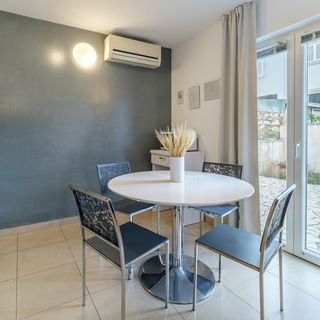 Apartmanok Parkolóhellyel Sutivan, Brac - 20155 Sutivan (3)