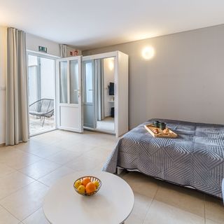 Apartmanok Parkolóhellyel Sutivan, Brac - 20155 Sutivan (2)