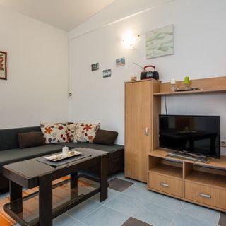 Apartmanok Parkolóhellyel Vir - 20233 (4)