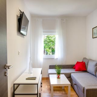 Apartmanok Parkolóhellyel Malinska, Krk - 20623 Malinska (2)