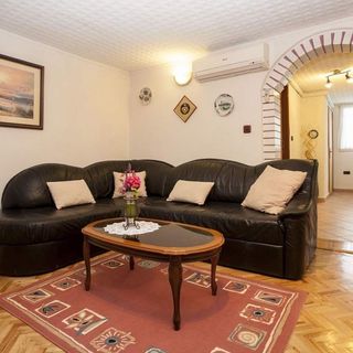Apartmanok Parkolóhellyel Rovinj - 21107 (4)