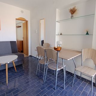 Apartments With Parking Space Pag - 21220 (4)