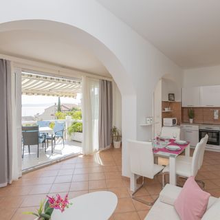 Apartmanok Internet Hozzáféréssel Baska Voda, Makarska - 21609 Baška Voda (4)