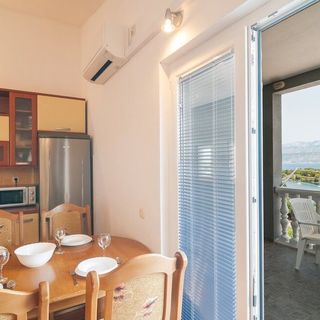 Apartmanok Parkolóhellyel Splitska, Brac - 21974 Splitska (3)