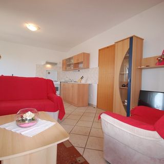 Apartmanok Parkolóhellyel Kremenići, Krk - 22269 Kremenići (4)