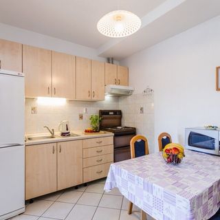 Apartmanok Parkolóhellyel Selce, Crikvenica - 22545 Selce (3)
