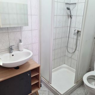 Apartmanok Parkolóhellyel Baska, Krk - 22600 Baška (5)