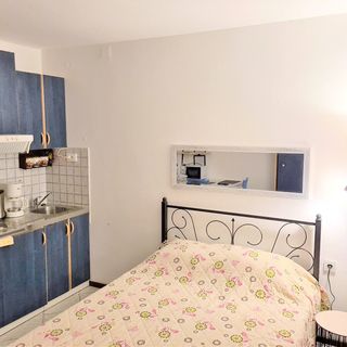 Apartmanok Parkolóhellyel Baska, Krk - 22600 Baška (2)