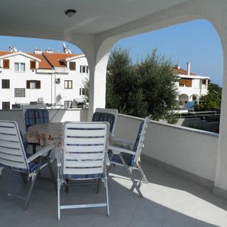 Apartmanok Parkolóhellyel Baska, Krk - 22662 Baška (4)