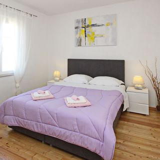 Apartments Pleše Baska (5)