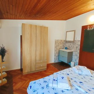 Apartment Radojević Baska (3)