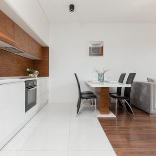 Al. Rzeczypospolitej 31D/12 (4)