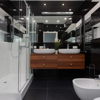 Al. Rzeczypospolitej 18/157 (4)