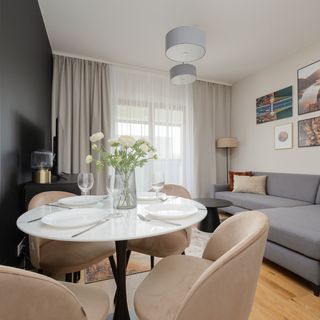 Al. Gen. W. Sikorskiego 3A/18 (4)