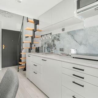 Długa 18 m.5A/1 (4)