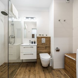 Walońska 19/74^ (4)