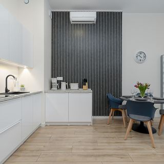 Rogozińskiego 2/11^ (4)