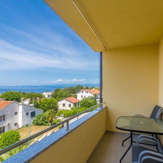 Apartmani Tena Njivice (5)