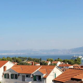 Apartments Lucia Supetar (4)