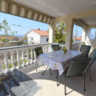 Apartmanok Parkolóhellyel Malinska, Krk - 20417 Malinska (2)