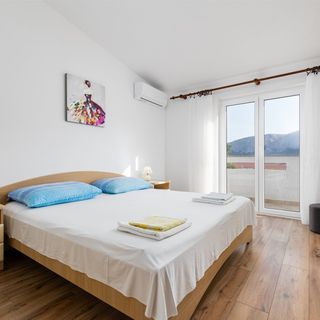 Apartmanok Parkolóhellyel Baska, Krk - 23536 Baška (4)