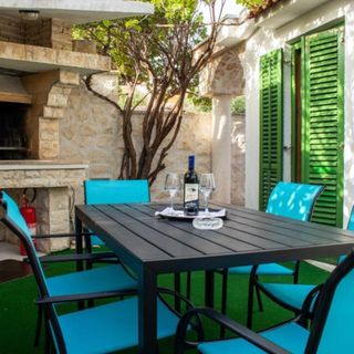 Apartments Kike Petrcane (3)