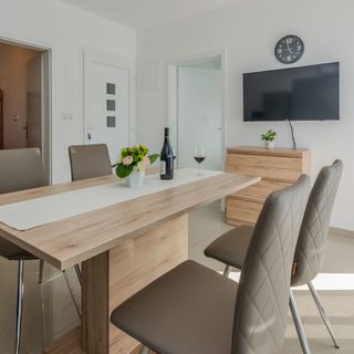 Apartmanok Parkolóhellyel Vir - Kozjak, Vir - 23400 Vir - Kozjak (5)