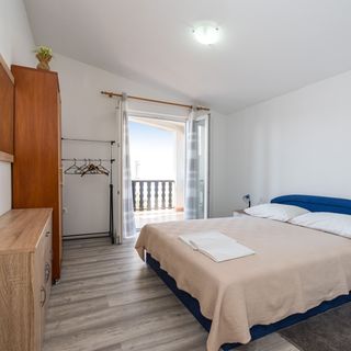 Apartmanok Parkolóhellyel Nin, Zadar - 23493 Nin (3)