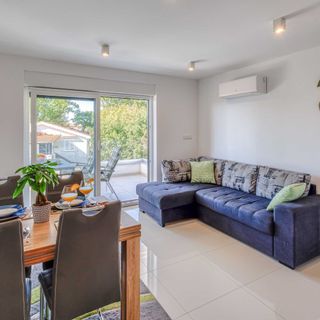 Apartmanok Parkolóhellyel Njivice, Krk - 23677 Njivice (5)