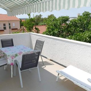 Apartmanok Parkolóhellyel Barbat, Rab - 23769 Barbat (3)