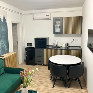 Nosztalgia Balaton Apartmanház Vonyarcvashegy (5)