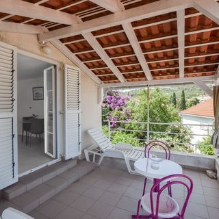 Apartments Dubravka Necujam (4)