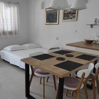 Apartmanok Parkolóhellyel Supetar, Brac - 20219 Supetar (3)