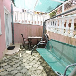 Apartmanok Parkolóhellyel Baska, Krk - 24175 Baška (4)