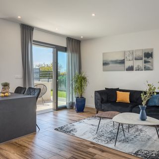 Apartmanok Parkolóhellyel Novigrad - 24561 (5)