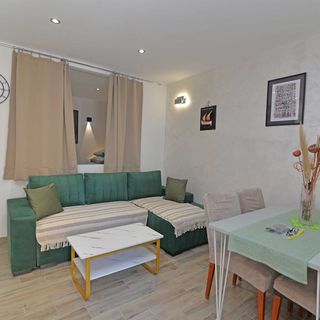 Apartmanok A Tenger Mellett Veli Losinj, Losinj - 24590 Veli Lošinj (4)