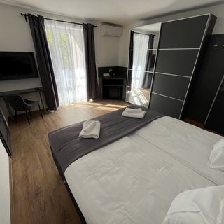 Park Corner Miskolctapolca (5)