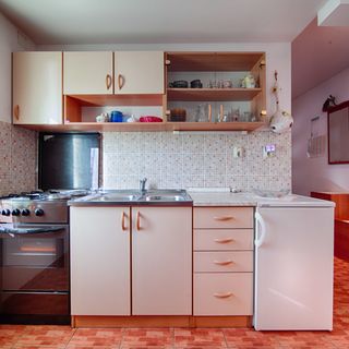 Apartments Dina Komiza (5)