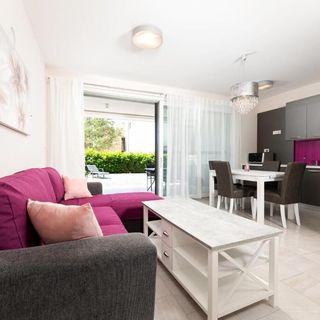 Apartmanok A Tenger Mellett Malinska, Krk - 24664 Malinska (3)