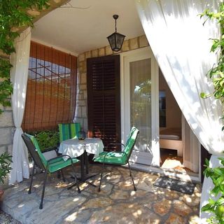 Apartmanok Parkolóhellyel Banjol, Rab - 24672 Banjol (2)