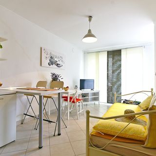 Apartmanok Parkolóhellyel Novi Vinodolski - 24716 (3)