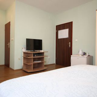 Szobák A Tenger Mellett Punat, Krk - 24848 Punat (2)