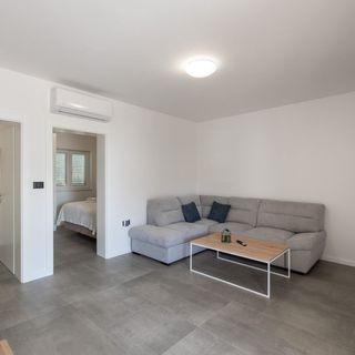 Apartments Sandra Vir (5)
