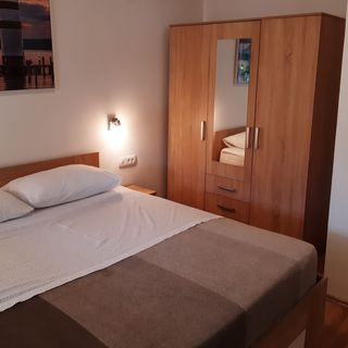 Apartmanok A Tenger Mellett Grebastica, Sibenik - 23955 Grebaštica (2)