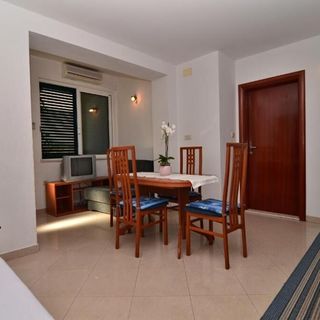 Apartmanok Parkolóhellyel Makarska - 24992 (5)