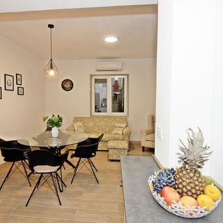 Apartments By The Sea Postira Brač - 25183 (5)