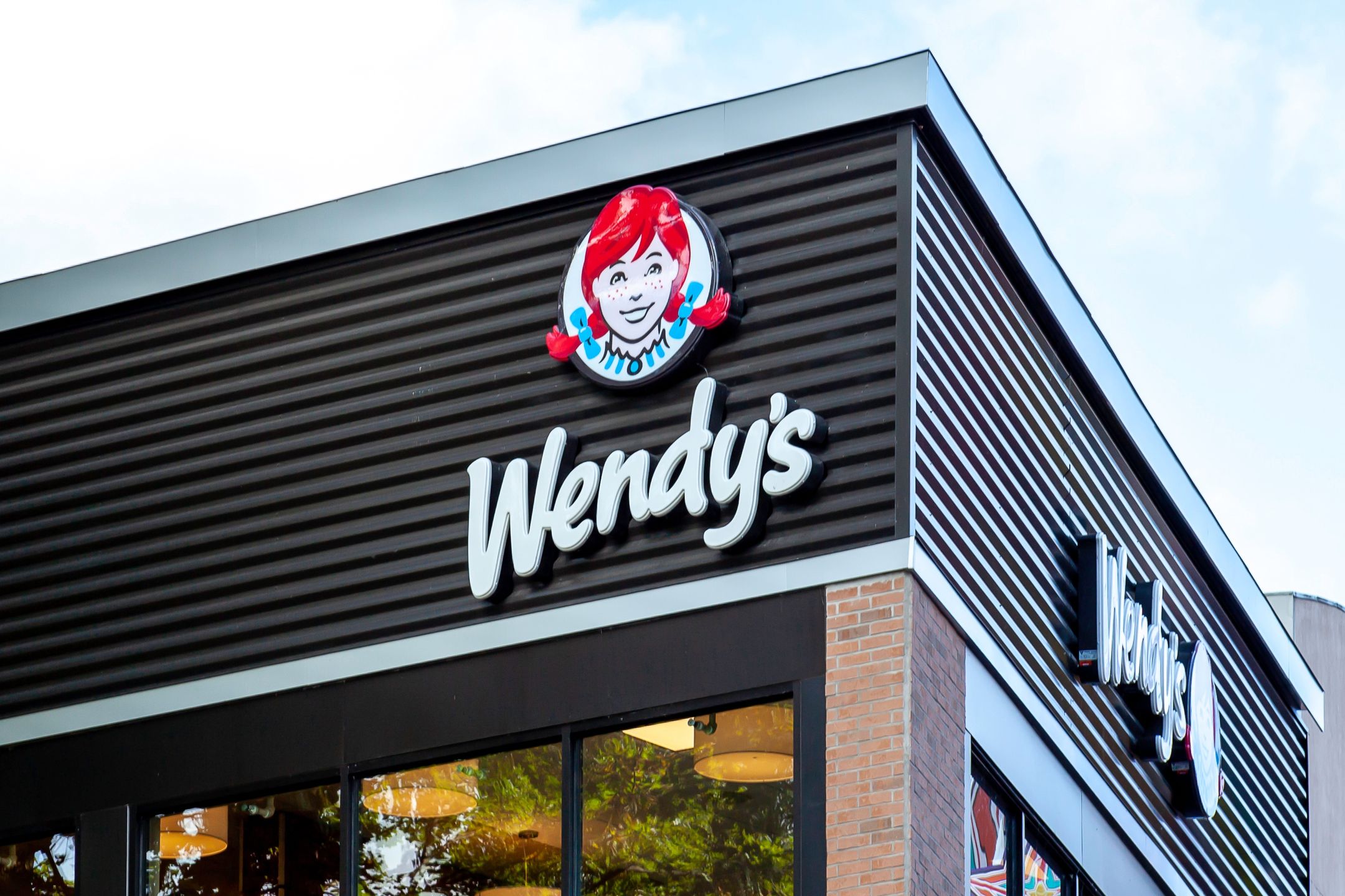Wendy #39 s eyeing Europe: New market opens on the Old Continent