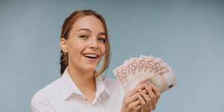 Obrazek - Kredyt 6 tysięcy kalkulator – jak mądrze z niego korzystać?