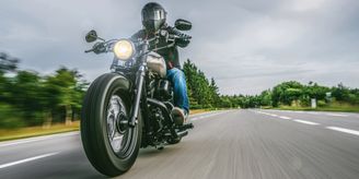 Obrazek - Czy motocykl kupiony na kredyt musi być nowy?