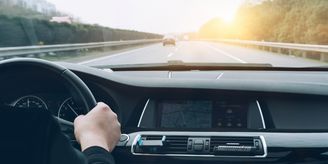 Obrazek - Kredyt gotówkowy czy samochodowy – co wybrać na auto używane?